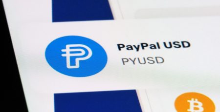 PayPal PYUSD image with a Bitcoin logo. PayPal Stablecoin.